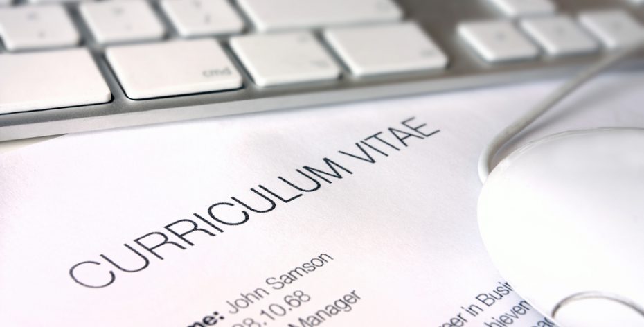 How to write a professional CV?